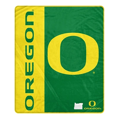Pegasus Oregon Ducks 50" x 60" Endzone Ultra Soft Throw Blanket