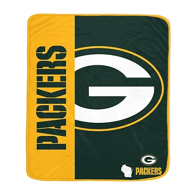 Pegasus Green Bay Packers 50" x 60" Endzone Ultra Soft Throw Blanket