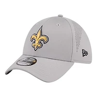 Men's New Era  Gray New Orleans Saints Perforated 39THIRTY Flex Hat