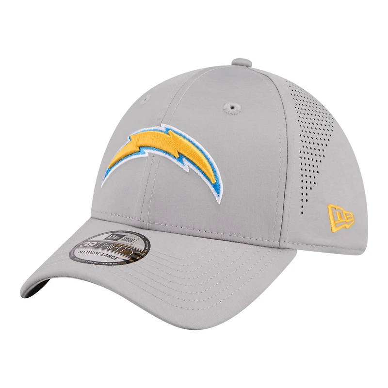 Men's New Era Gray Los Angeles Chargers Perforated 39THIRTY Flex Hat