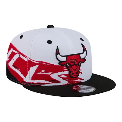 New Era  White/Black Chicago Bulls Swept 9FIFTY Snapback Hat