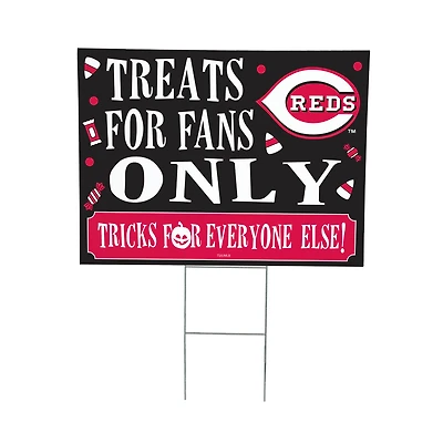 Cincinnati Reds 18" x 24" Halloween Treats Outdoor Yard Sign