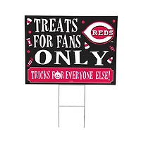 Cincinnati Reds 18" x 24" Halloween Treats Outdoor Yard Sign