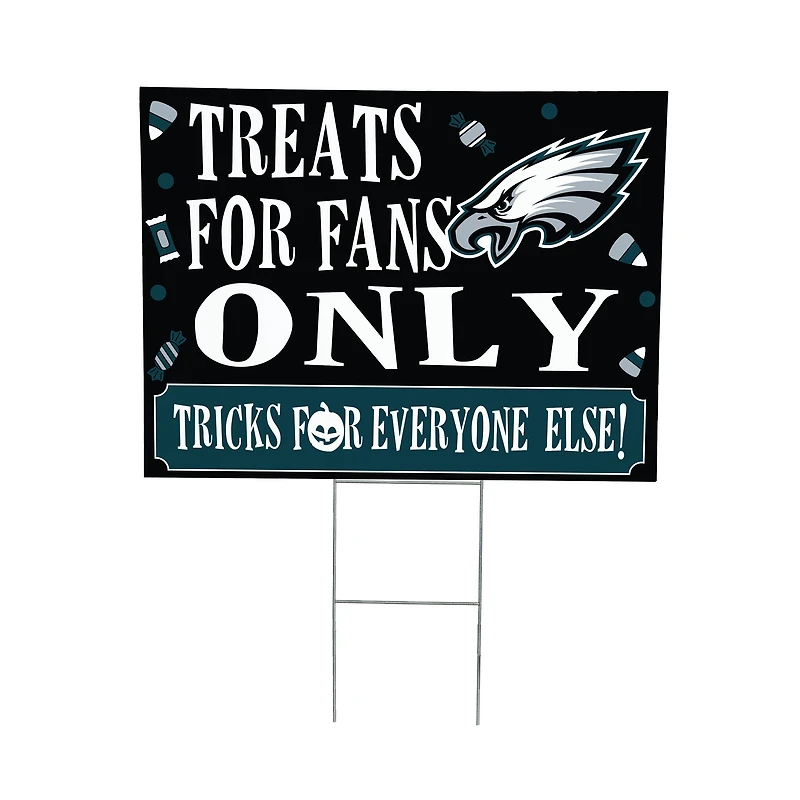 Philadelphia Eagles 18" x 24" Halloween Treats Outdoor Yard Sign