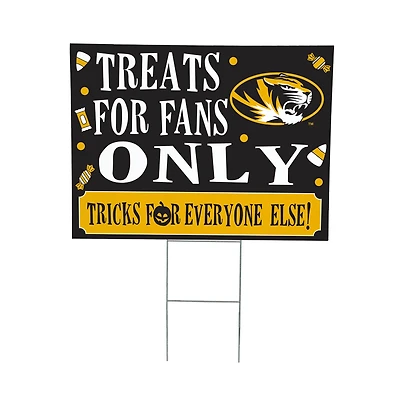 Missouri Tigers 18" x 24" Halloween Treats Outdoor Yard Sign
