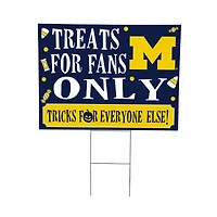 Michigan Wolverines 18" x 24" Halloween Treats Outdoor Yard Sign