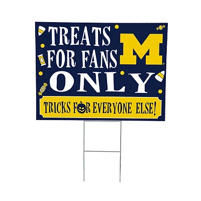 Michigan Wolverines 18" x 24" Halloween Treats Outdoor Yard Sign