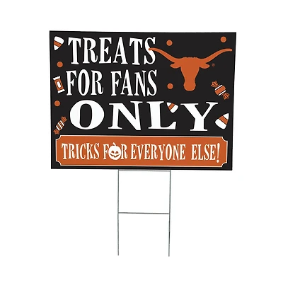 Texas Longhorns 18" x 24" Halloween Treats Outdoor Yard Sign