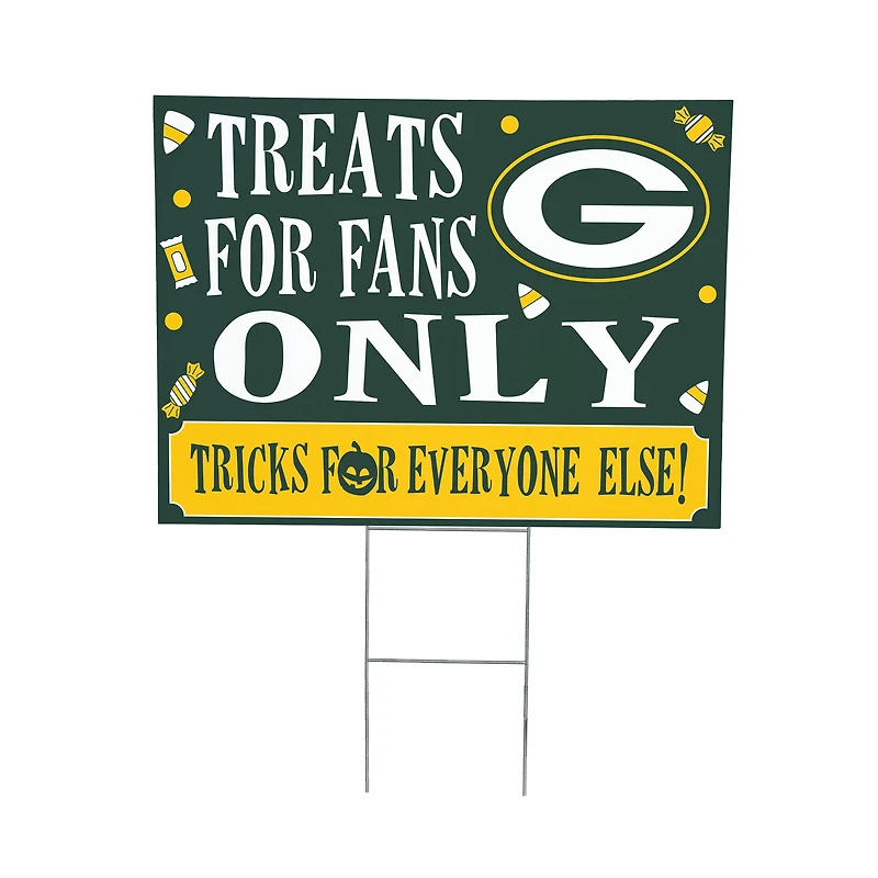 Green Bay Packers 18" x 24" Halloween Treats Outdoor Yard Sign