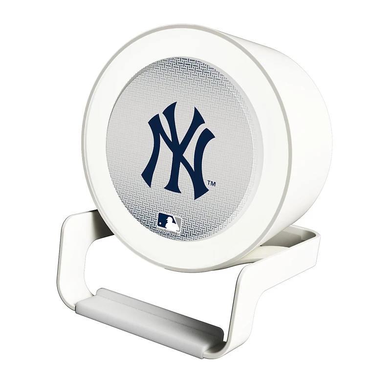 Keyscaper New York Yankees Linen Print Nightlight Charger & Bluetooth Speaker