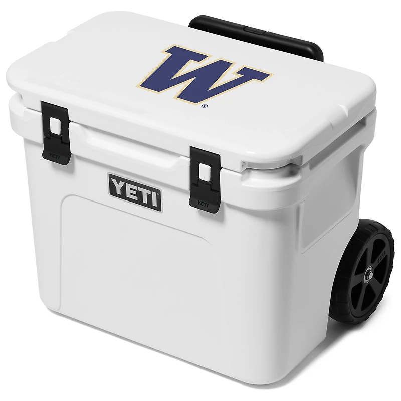 YETI Washington Huskies Roadie 32 Wheeled Cooler