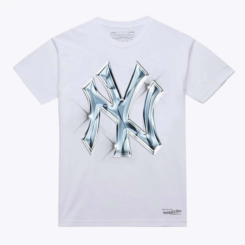 Men's White New York Yankees Liquid Chrome T-Shirt