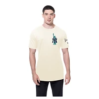 Men's New Era  White New York Yankees Statue T-Shirt