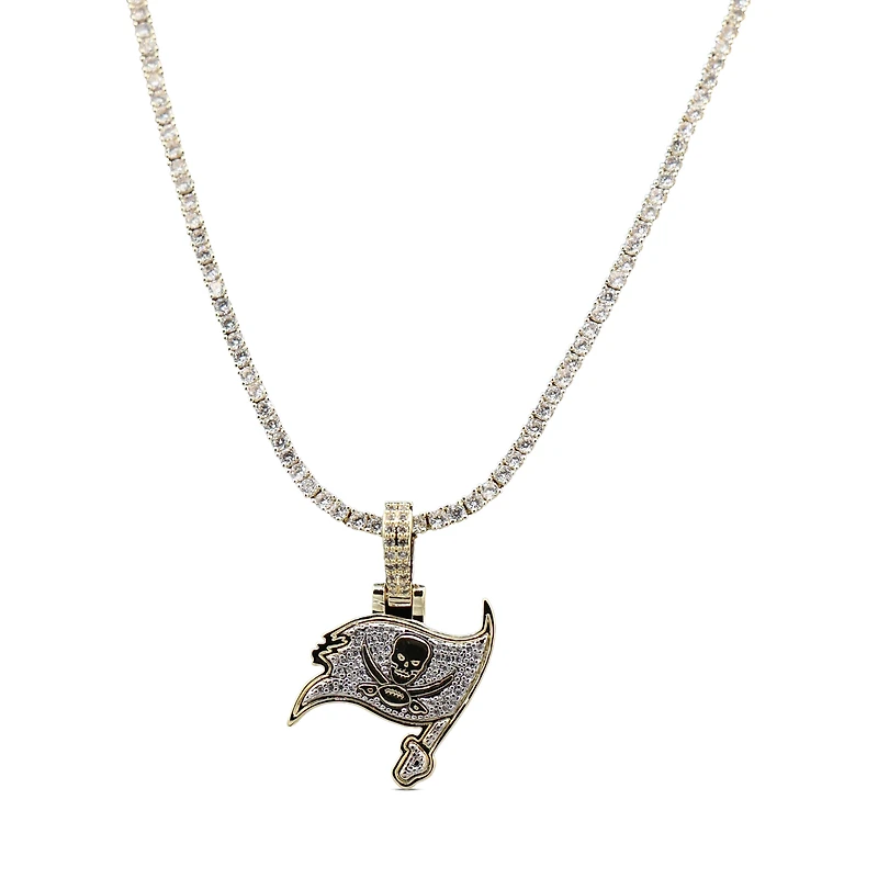 The GLD Shop Tampa Bay Buccaneers 18K Yellow Gold Logo Pendant & 20" Tennis Chain