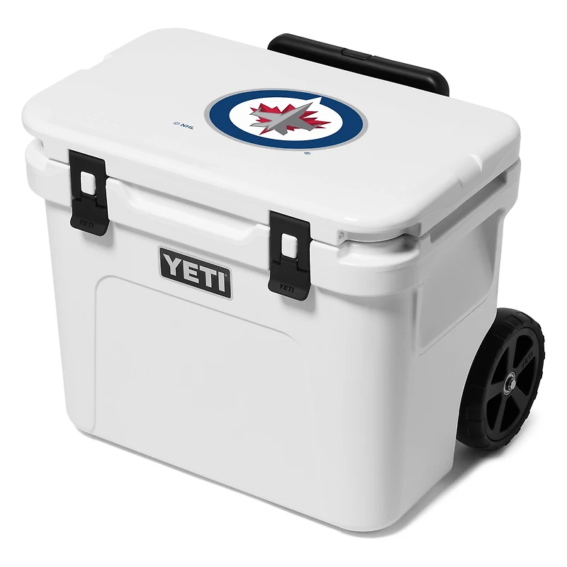 YETI Winnipeg Jets Roadie 32 Wheeled Cooler