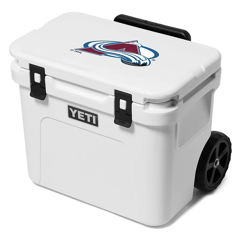 YETI Colorado Avalanche Roadie 32 Wheeled Cooler