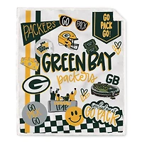 Pegasus Green Bay Packers 60" x 70" Loco Fan Ultra Cozy Sherpa Blanket