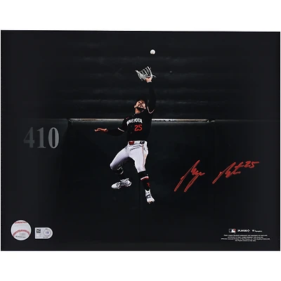 Byron Buxton Minnesota Twins Autographed 11" x 14" Home Run Robbing Wall Catch Photograph