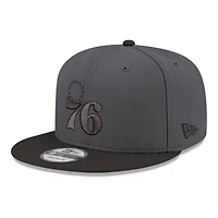 Men's New Era Gray/Black Philadelphia 76ers Logo 2-Tone 9FIFTY Snapback Hat