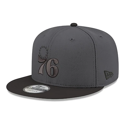 Men's New Era Gray/Black Philadelphia 76ers Logo 2-Tone 9FIFTY Snapback Hat