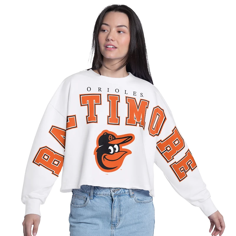 Women's G-III 4Her by Carl Banks White Baltimore Orioles Bleachers Cropped Pullover Sweatshirt