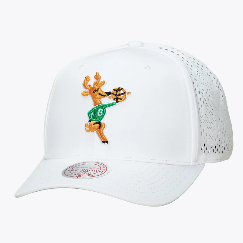 Men's Mitchell & Ness White Milwaukee Bucks Perfect Lightweight Pro Crown Snapback Hat