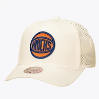 Men's Mitchell & Ness Cream New York Knicks Perfect Lightweight Pro Crown Snapback Hat