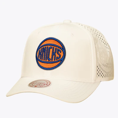 Men's Mitchell & Ness Cream New York Knicks Perfect Lightweight Pro Crown Snapback Hat