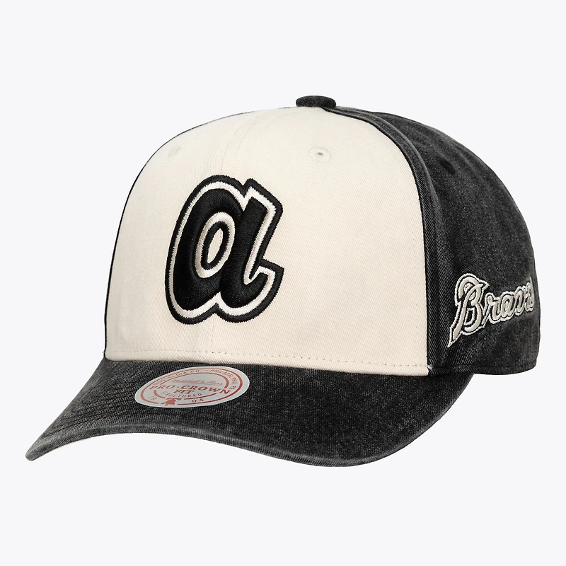 Unisex Mitchell & Ness Cream/Black Atlanta Braves Snow Block Pro Crown Snapback Hat
