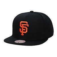 Unisex Mitchell & Ness  Black San Francisco Giants Side Logo Snapback Hat