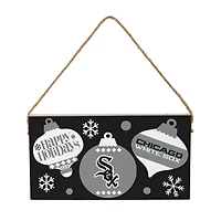 Chicago White Sox 6" x 11" Holiday Wood Wall Sign