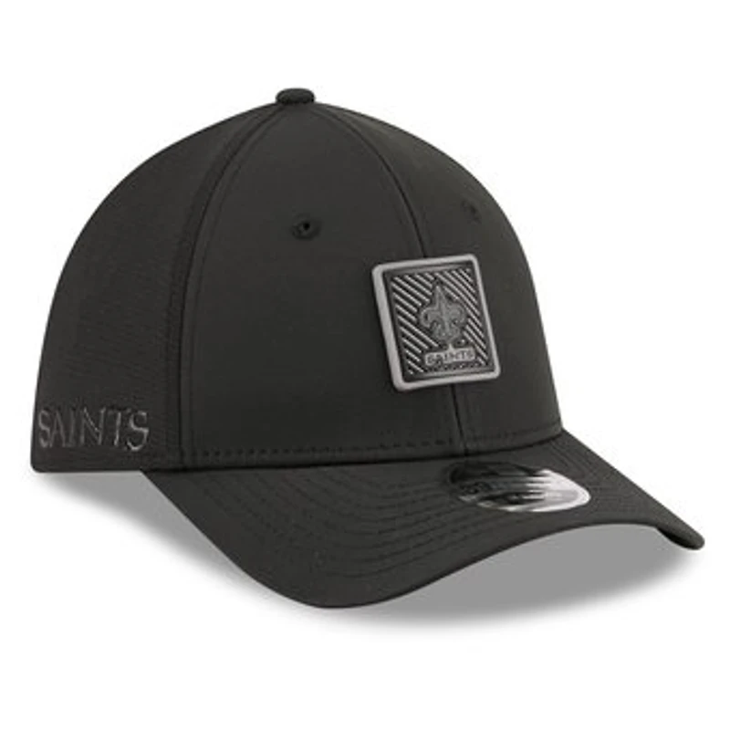 Men's New Era Black New Orleans Saints 2026 NFL Training Camp 39THIRTY Flex Hat