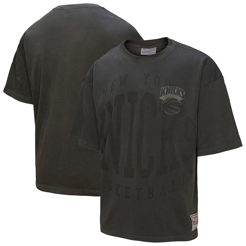 Men's Mitchell & Ness  Black New York Knicks Downtown Collection Premium T-Shirt
