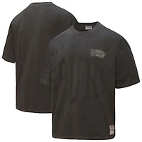 Men's Mitchell & Ness  Black San Antonio Spurs Downtown Collection Premium T-Shirt