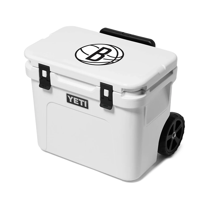YETI White Brooklyn Nets Roadie 32 Wheeled Cooler