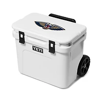 YETI White New Orleans Pelicans Roadie 32 Wheeled Cooler