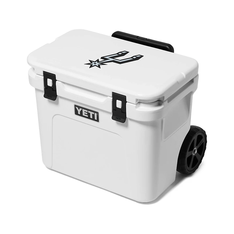 YETI White San Antonio Spurs Roadie 32 Wheeled Cooler