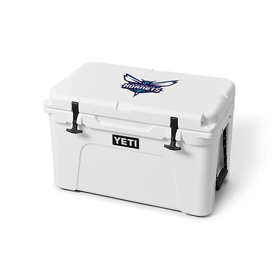 YETI White Charlotte Hornets Tundra 45 Hard Cooler