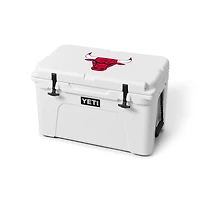 YETI White Chicago Bulls Tundra 45 Hard Cooler