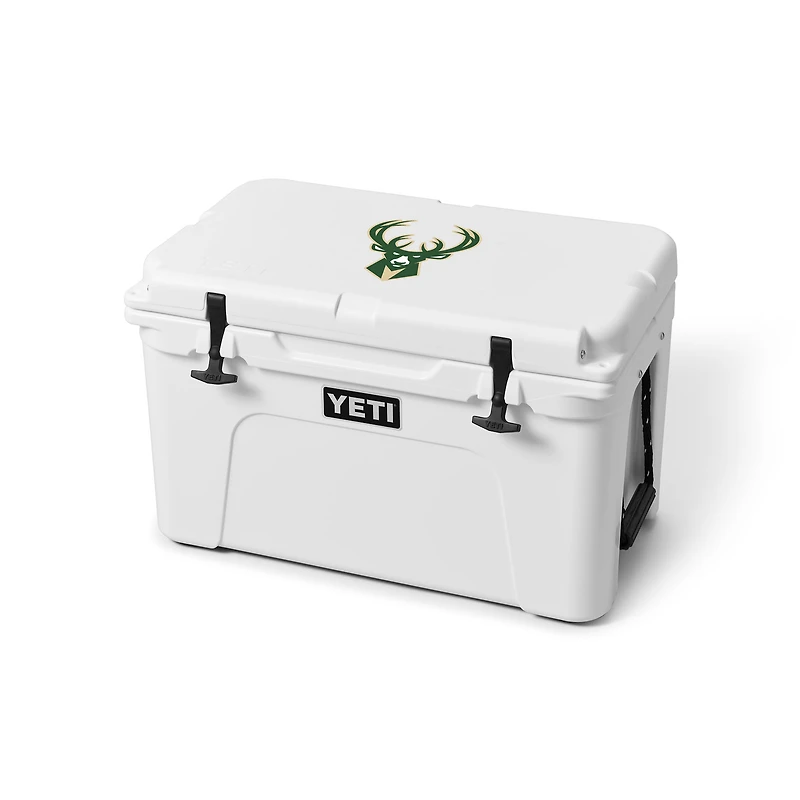 YETI White Milwaukee Bucks Tundra 45 Hard Cooler