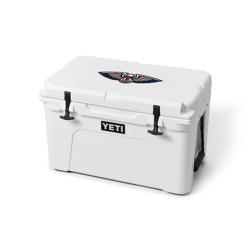 YETI White New Orleans Pelicans Tundra 45 Hard Cooler