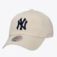 Unisex Mitchell & Ness Cream New York Yankees Off-Season 1904 Strapback Adjustable Hat
