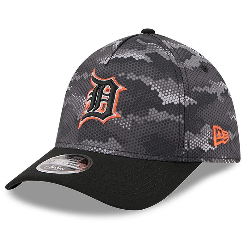 Men's New Era Black Detroit Tigers Camo 39THIRTY A-Frame Flex Hat