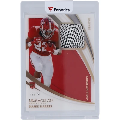 Najee Harris Alabama Crimson Tide 2021 Panini Immaculate Collection Collegiate Gloves Dual-Color Relic #GL-NH #32/74 Rookie Card