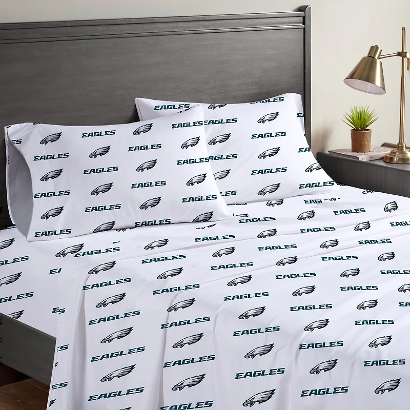 Pegasus  Philadelphia Eagles Four-Piece Full Sheet Set
