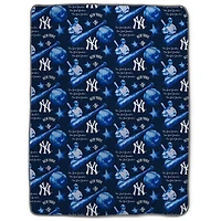 Pegasus  New York Yankees Tonal Slugger Ultra Cozy Oversized Blanket