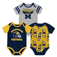 Newborn Outerstuff  Navy Michigan Wolverines Star Player Three-Piece Bodysuit Set