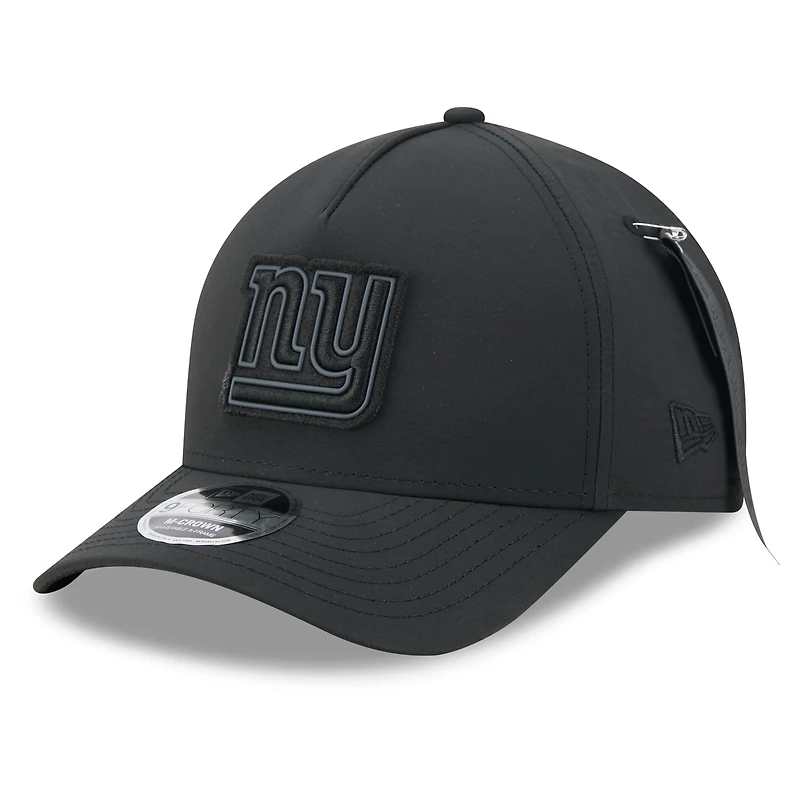 Men's New Era x Alpha Industries Black New York Giants A-Frame 9FORTY Adjustable Hat