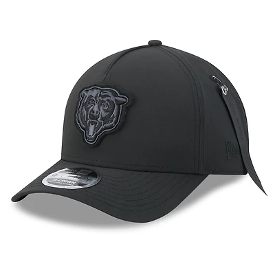 Men's New Era x Alpha Industries Black Chicago Bears A-Frame 9FORTY Adjustable Hat