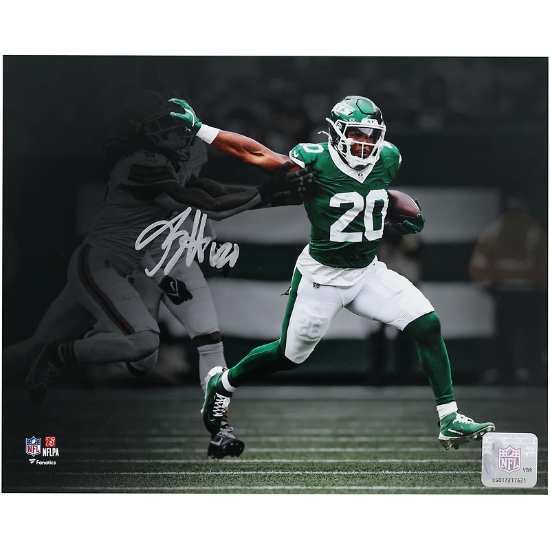 Breece Hall New York Jets Autographed 8" x 10" Stiff Arm vs. Cleveland Browns Spotlight Photograph